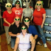 The ET Gang... Mum, Tracy Ward, me, Poppy Dennison, Amy DiMartino and Helen Beattie... And some evil alien creature who photobombed the shot!